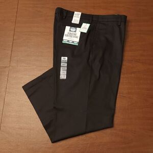 Dockers Signature Iron Free Khaki Pants Classic Fit Black Men's Size 38 x 29